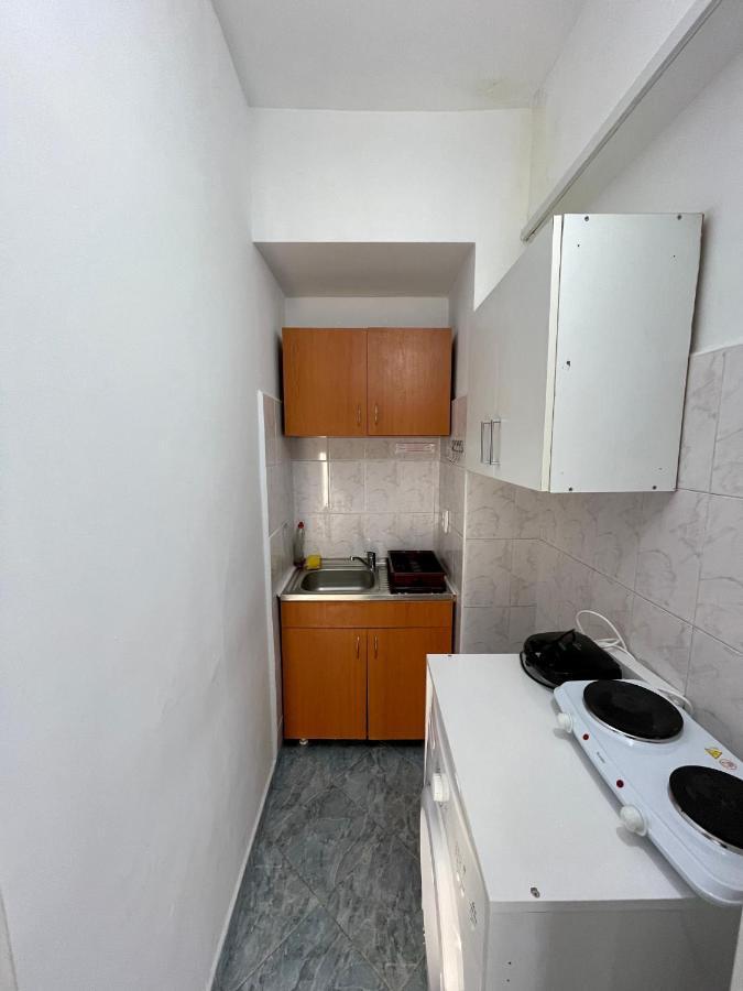 Luanaapartments #2 Otopeni Exterior photo
