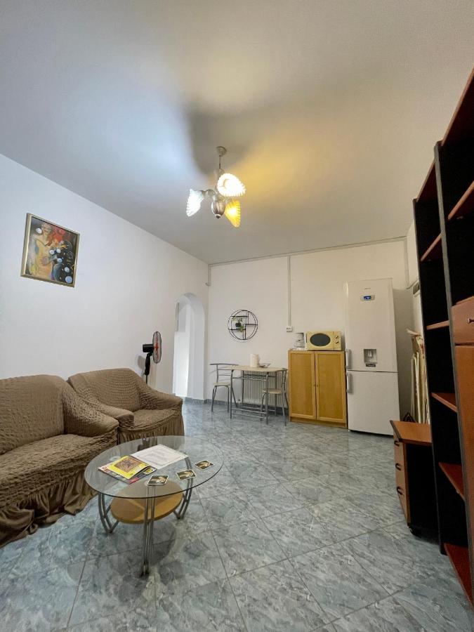 Luanaapartments #2 Otopeni Exterior photo